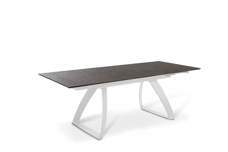 E-STYLO Tavolo allungabile con top ruggine in HPL su MDF e gambe in metallo bianco, 90cm X 170/270cm H. 76cm.