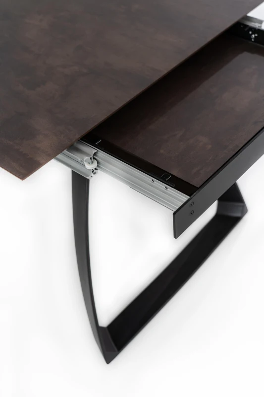 E-STYLO Tavolo allungabile con top marmo ruggine in HPL su MDF e gambe in metallo nero, 90cm X 170/270cm H.76cm