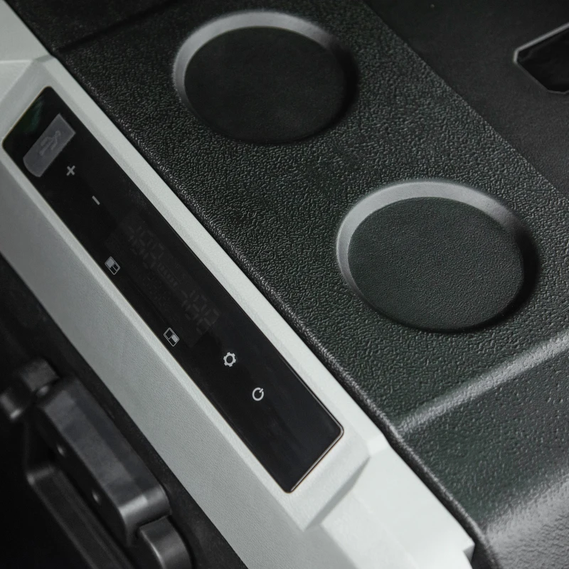 Outsunny Refrigerador de Coche CC 35L 12V/24V hasta -20℃ con Pantalla LED Táctil 2 Asas Laterales 60x40x44cm Negro