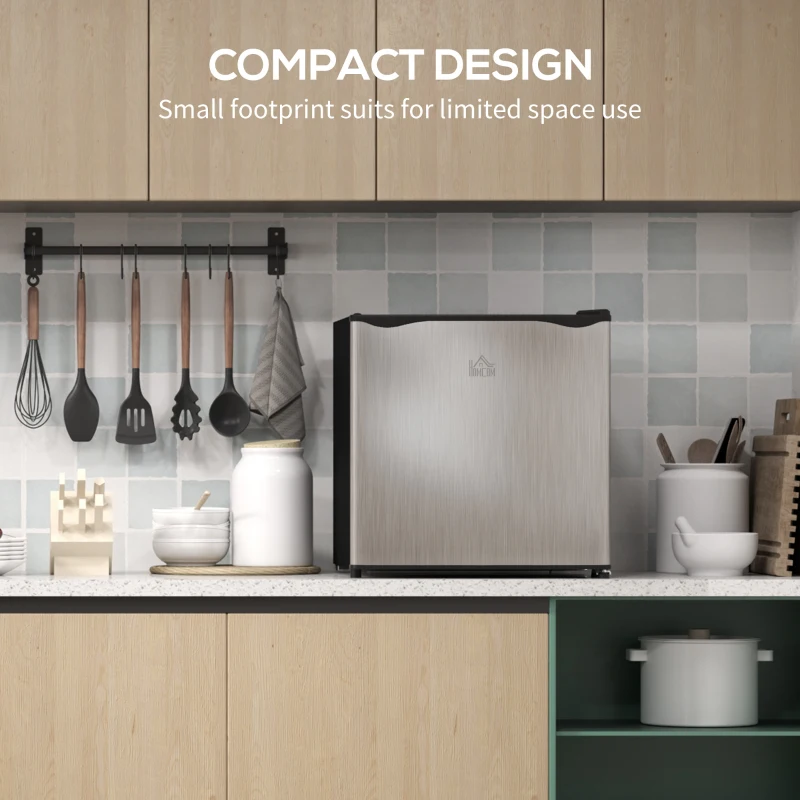 HOMCOM 35L Mini Freezer, -24℃ to -14℃ Temperature - Silver Tone