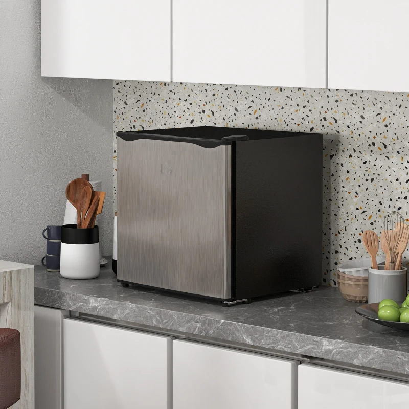 HOMCOM 35L Mini Freezer, -24℃ to -14℃ Temperature - Silver Tone