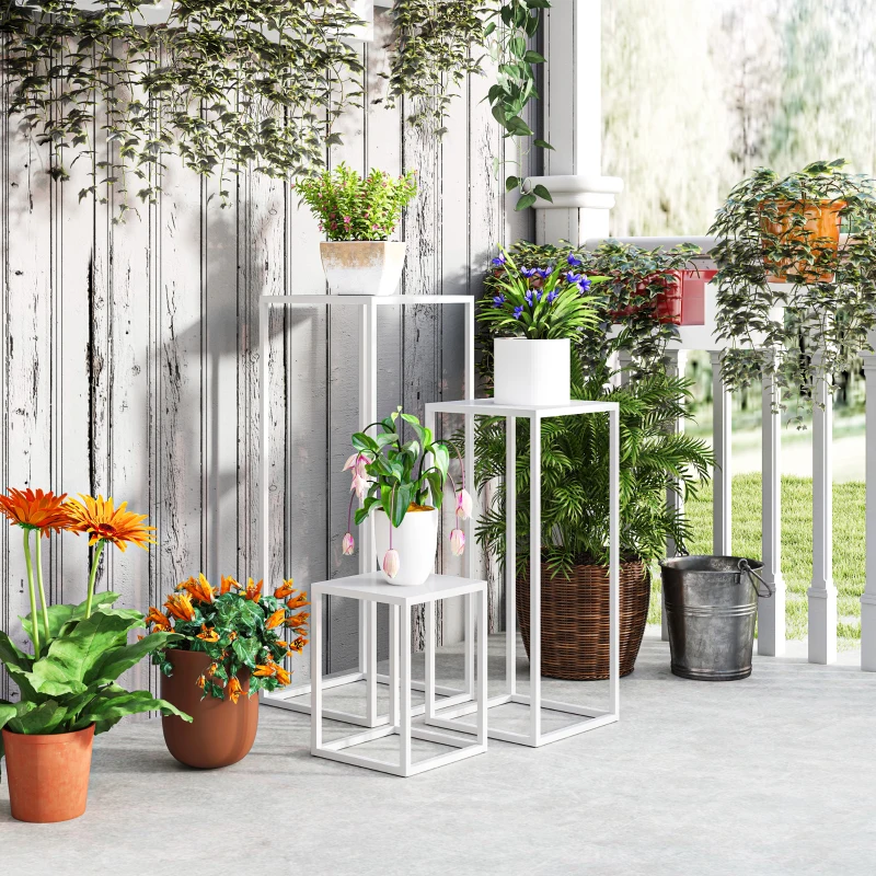 Outsunny Set di 3 supporti per piante quadrato in metallo impilabile interno ed esterno, per giardino, balcone, casa, bianco