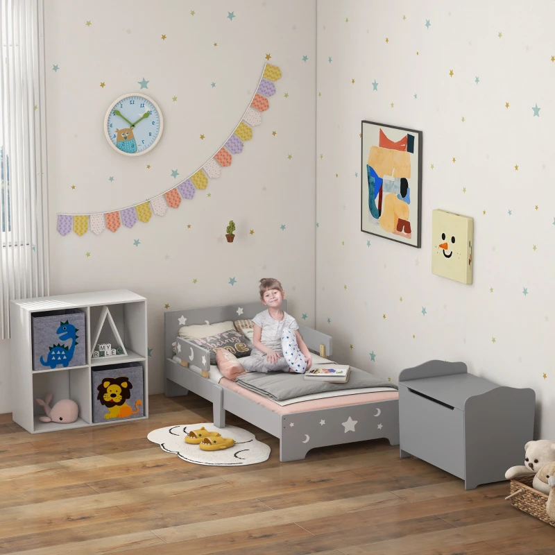 ZONEKIZ Cama para niños de 3 a 6 años diseño estrellas y luna somier de láminas incluido habitación moderna 143x76x49 cm Gris