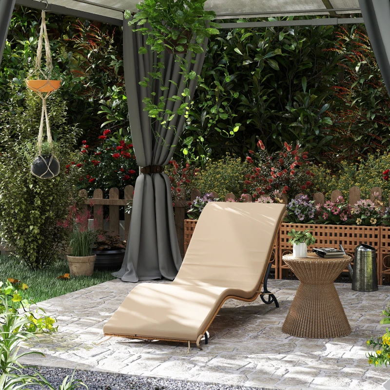Outsunny Leżak Rattanowy Ogrodowy z Poduszką, Wodoodporny Leżak 120 kg Nośności 166 x 63 x 76 cm Beżowy