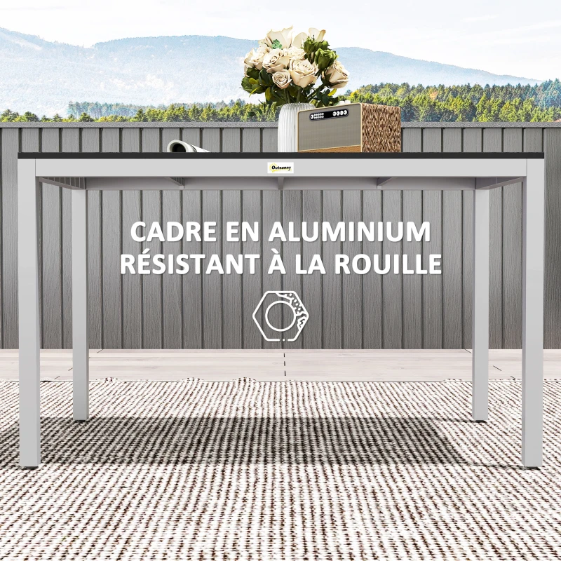 Outsunny Table à manger de jardin pour 4-6 personnes avec plateau à lattes cadre en aluminium anti-rouille 120 x 70 x 72 cm, noir
