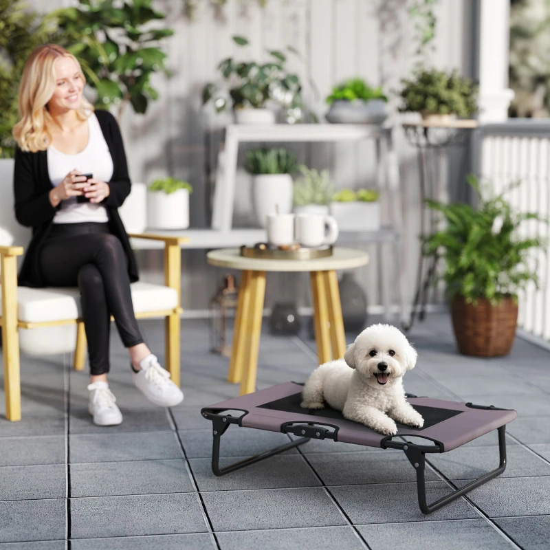 PawHut Podwyższone Legowisko dla Psów Składane, Zewnętrzne Siedzisko z Projektem Siatki Kawa Oxford 75 x 51 x 18 cm