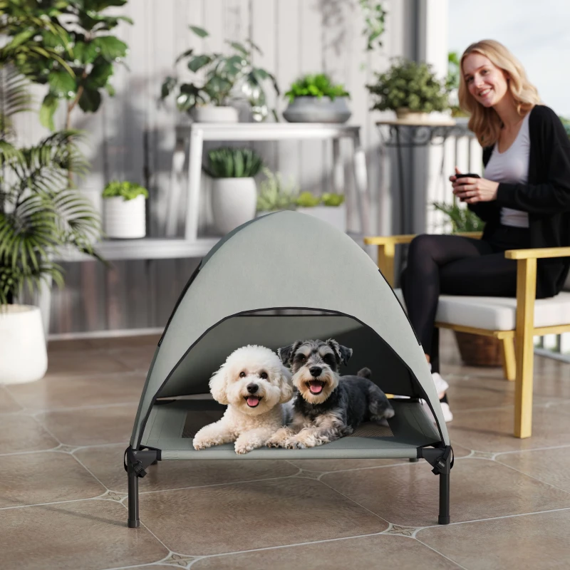 PawHut Leżanka dla Psa na Zewnątrz z Daszkiem, Podwyższone Łóżko dla Psów Średniej Wielkości, 76 x 61 x 71cm, Jasnoszary