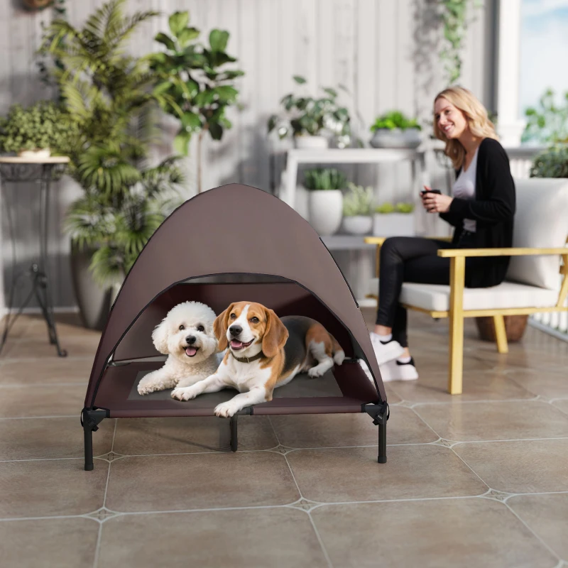 PawHut Outdoor Hondenligbed met Dak, Verhoogd Hondenbed voor Grote Honden, 91 x 76 x 90 cm, Koffie