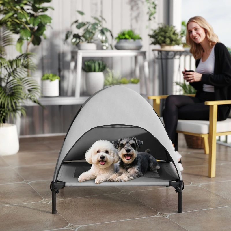 PawHut Outdoor Hondenbed met Dak, Verhoogd Hondenbed voor Middelgrote Honden, 76 x 61 x 71cm, Lichtgrijs