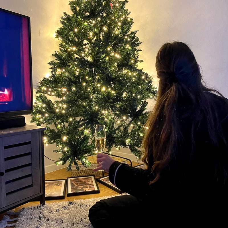 HOMCOM Sapin de Noël Artificiel Lumineux 210H cm LED x 700 Blanc Chaud + Support Pied 2154 Branches Vert