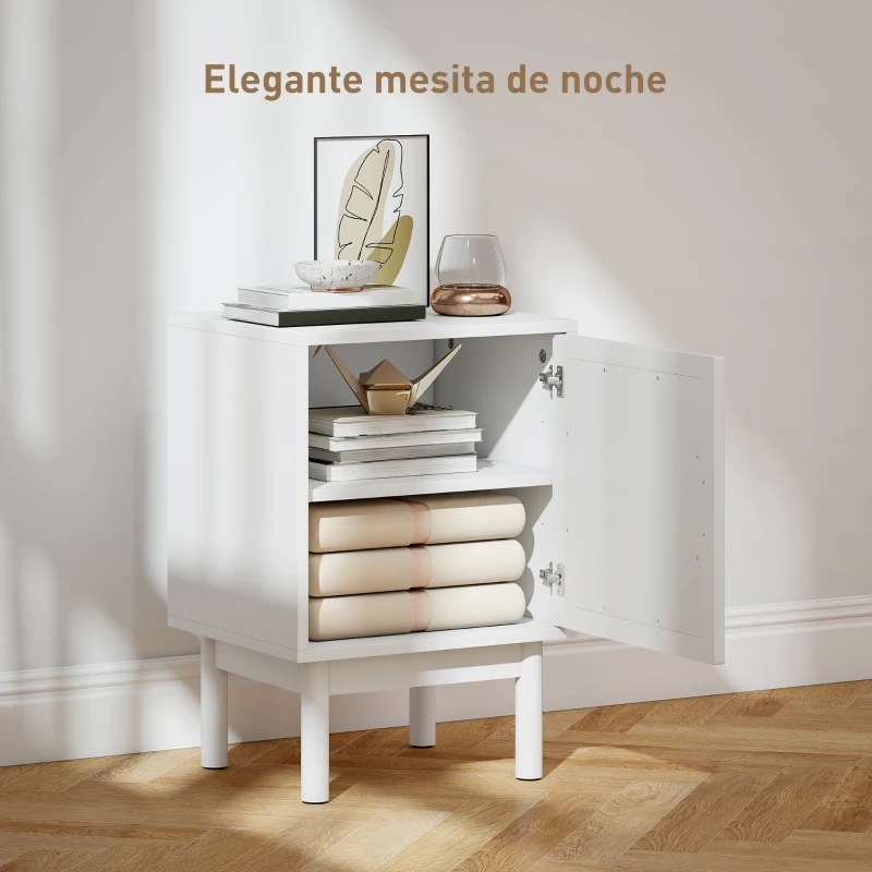 HOMCOM Mesilla de Noche con Puerta de Ratán Estante Ajustable y Patas de Madera Estilo Bohemio 40x35x58 cm Blanco