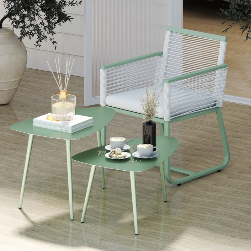 Outsunny Conjunto de 2 Mesas de Café para Jardim Mesas de Apoio Triangulares Estrutura em Aço com Almofadas Ajustáveis Verde Claro