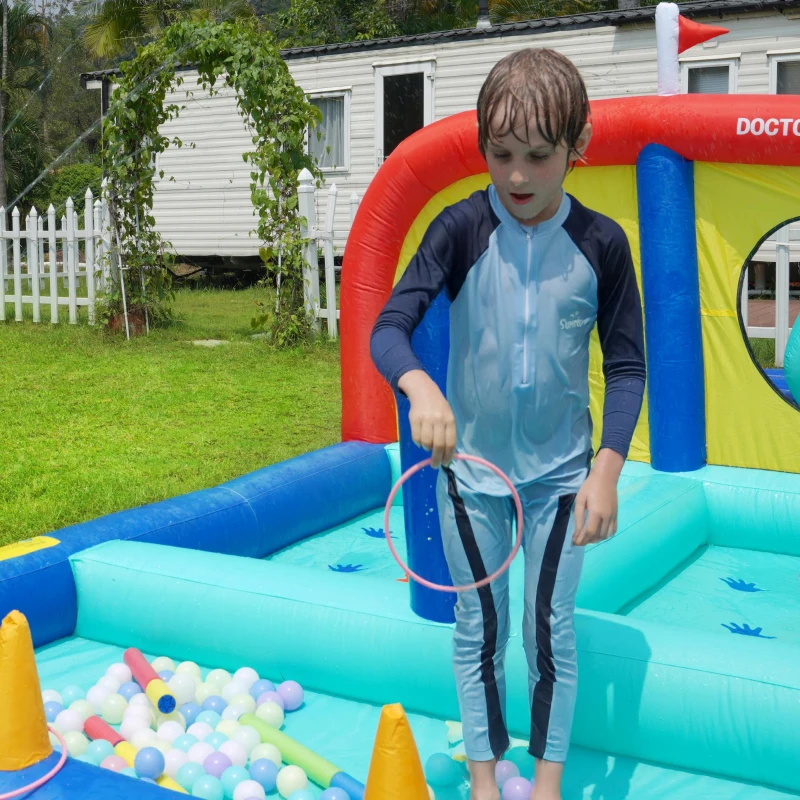 Castello d'Acqua Gonfiabile per Bambini con soffiatore, doppio scivolo, parete da arrampicata e pistola ad acqua, 365x450x217 cm, Blu