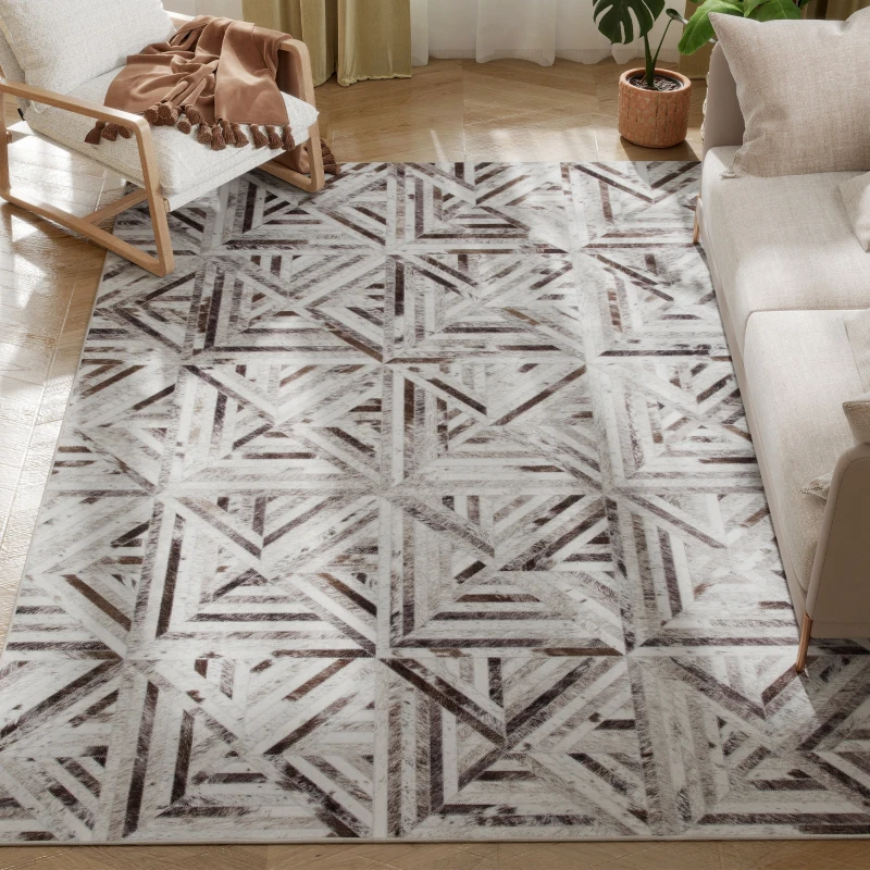 HOMCOM Modern Area Rug, Triangle Pattern Non-Slip Washable Rug, Chenille Floor Carpet for Living Room, Bedroom, Dining Room, Home Office, 230 x 160 cm, Brown