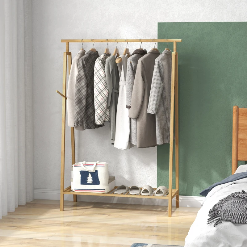 HOMCOM Portarropa de bambú, Perchero de Madera con estante para zapatos 110x42x152 cm