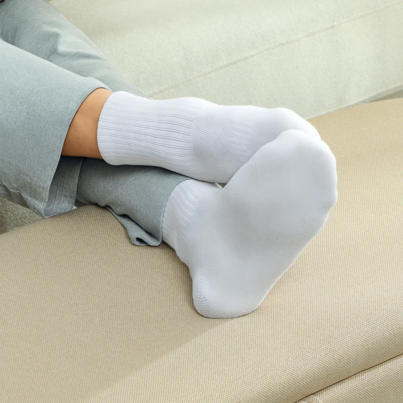 HOMCOM Bancă de Depozitare cu Capac Rabatabil și Picioare din Oțel pentru Dormitor Sufragerie Intrare 101x38,5x44,5 cm Bej