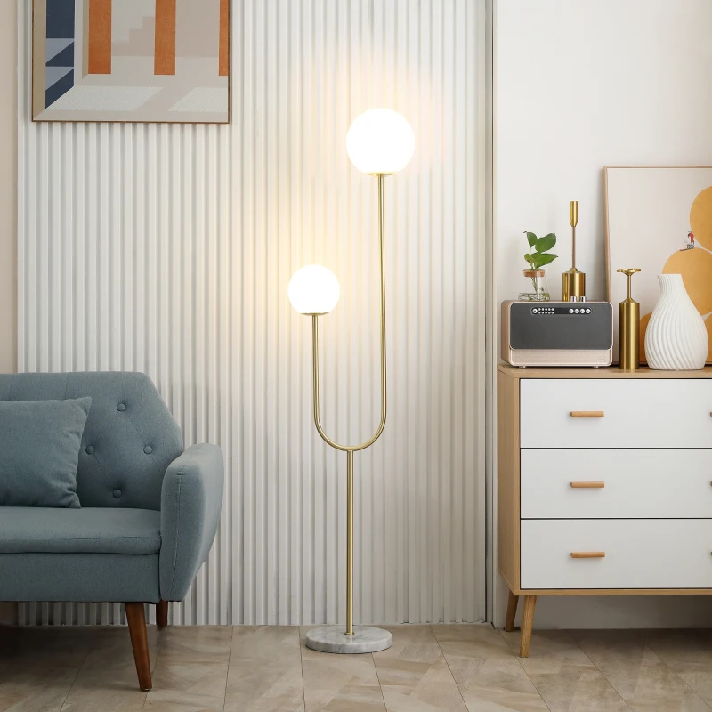 HOMCOM Candeeiro de Pé em Metal Candeeiro de Pé Dourado para Sala com 2 Abajures Globos Brancos em Vidro Fosco 25W 33x25x155,5 cm