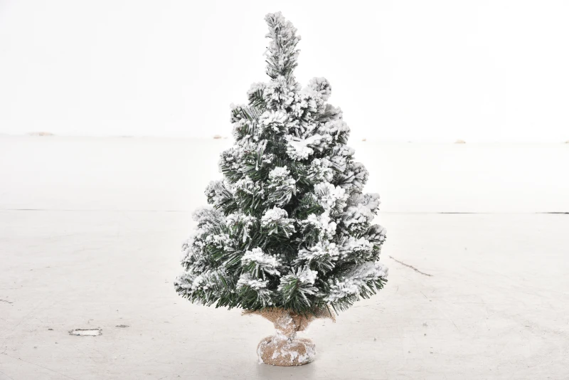 HOMCOM Mini Albero di Natale Artificiale alto 60 cm con effetto neve, con 67 punte e base in cemento, per interni