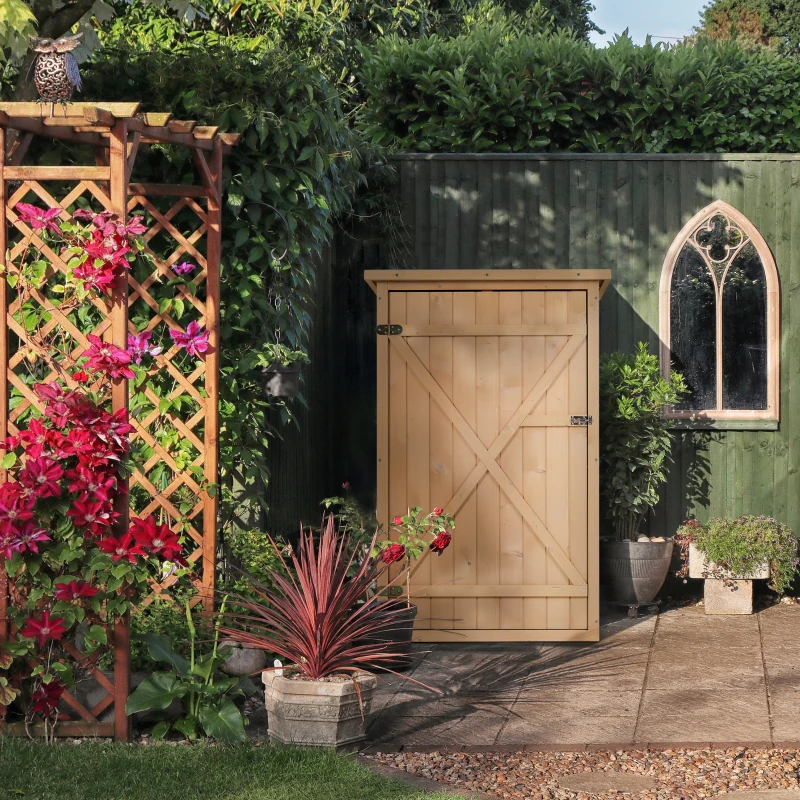 Outsunny Armoire abri de Jardin Remise pour Outils Bois de Sapin pré-huilé Toit bitumé incliné - Grande Porte verrouillable loquet - 2 étagères - dim. 75L x 56l x 115H cm