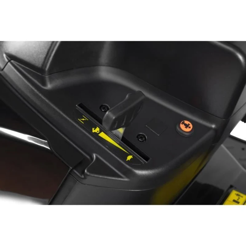 Tondeuse autoportée thermique ALPINA AT4 84A – 84cm de coupe - Jusqu'a 2800 m² - 352 cm3 - éjection bac 200L