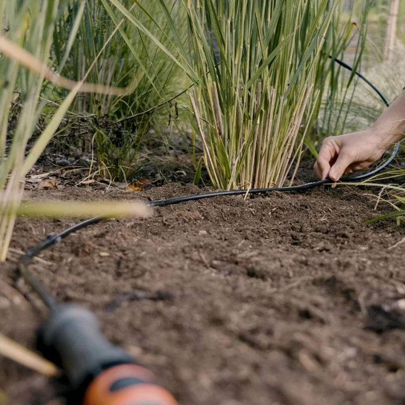 GARDENA Kit complet arrosage goutte-a-goutte taille S Micro-Drip – Arrosage ligne 100m max – Systeme auto-nettoyant - (13010-20)