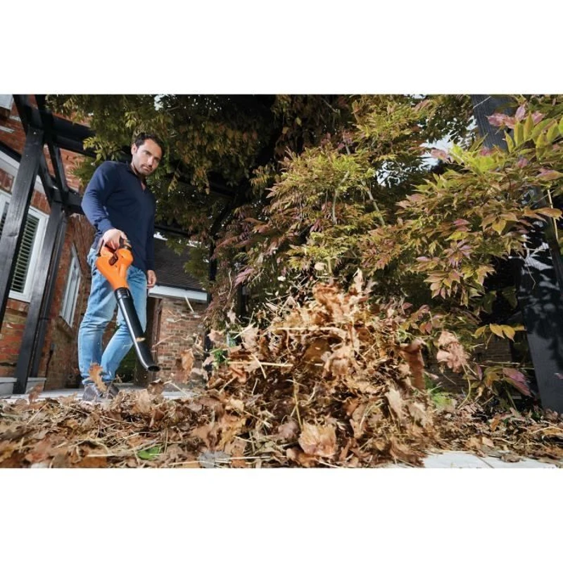 Souffleur sans fil BLACK+DECKER - GWC1820PCB-XJ - 18V - Débit d'air de 209km/h - Sans batterie et chargeur