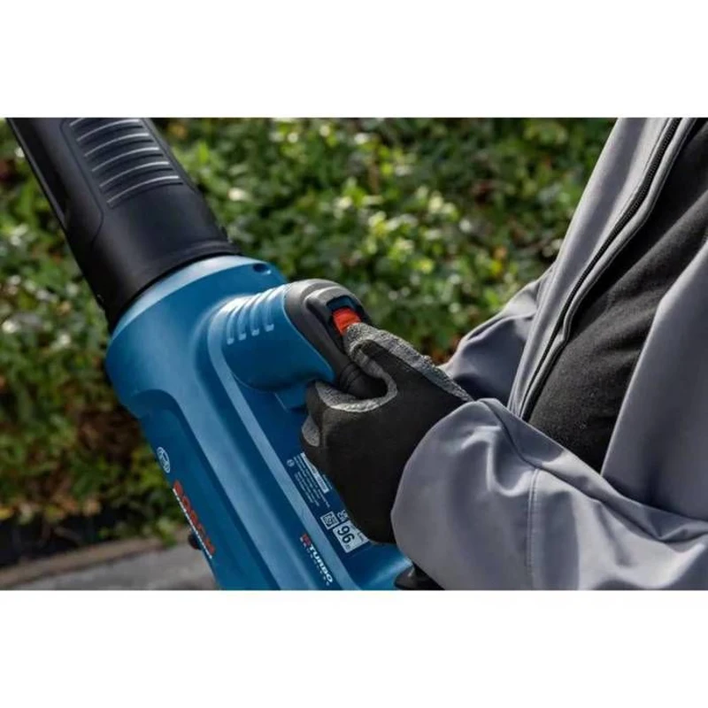 Bosch Professional 18V Souffleur GBL 18V-750 (780 m³/h, vitesse d'air jusqu'a 198 km/h, variateur de vitesse) sans batterie