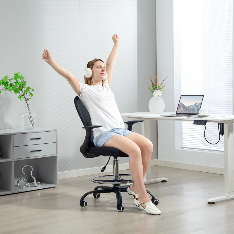 HOMCOM Cadeira Ergonómica com Apoio de Pés e Braços Rebatíveis 59x62x99-119 cm Preto