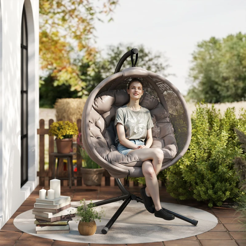Outsunny Scaun suspendat Scaun de grădină Fotoliu din coș, stil Boho, 116 x 125 x 172 cm, bej + negru