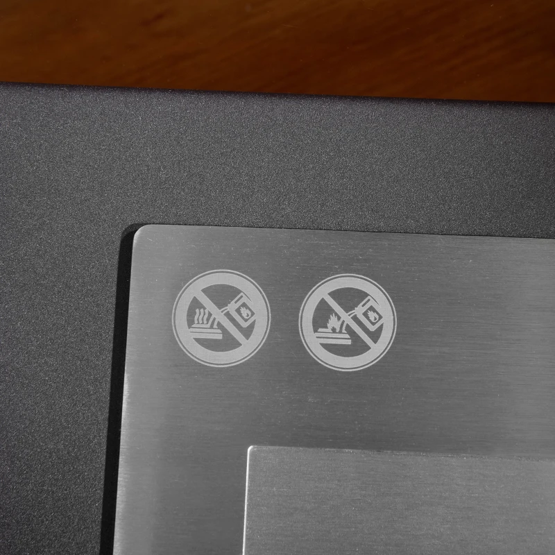 HOMCOM Freestanding Ethanol Fireplace in Metal and Tempered Glass with 1.5 L Tank, approx. 3 h Burn Time Coverage 25 m² - dim. 60L x 26l x 50H cm