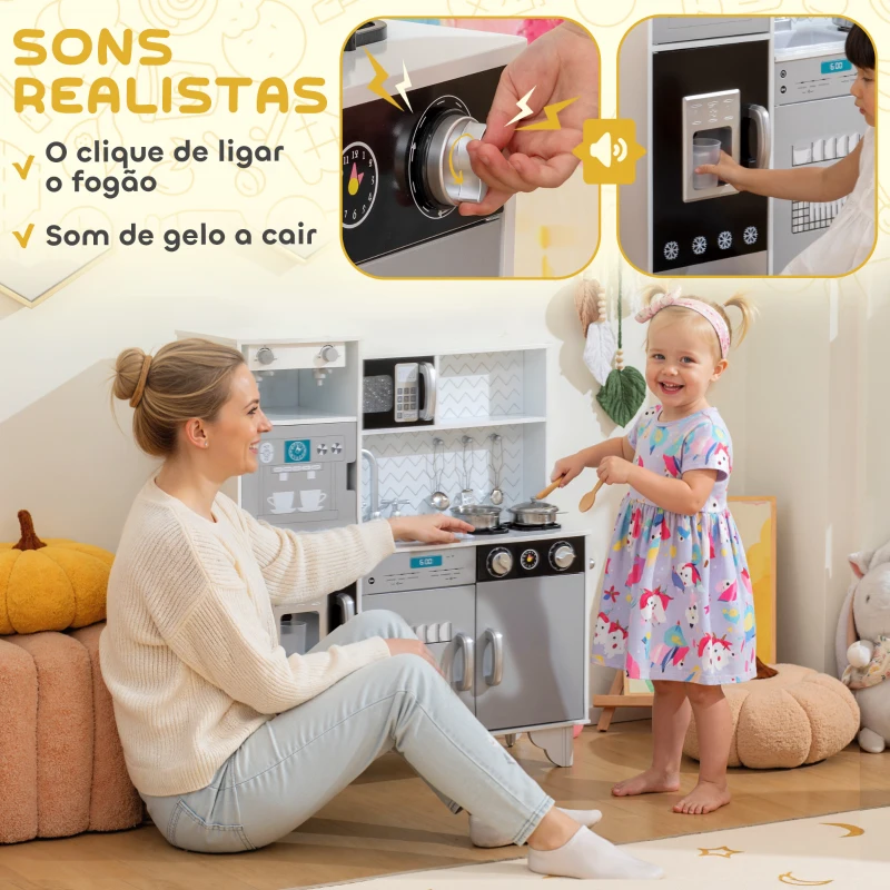 AIYAPLAY Cozinha de Madeira com Som Acessórios em Aço Inoxidável Micro-Ondas, Máquina de Gelo Cafeteira, Máquina de Lavar Loiça 79,5x24x83,8 cm Branco