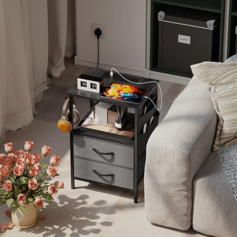 HOMCOM Bedside Table with Charging Station - Black