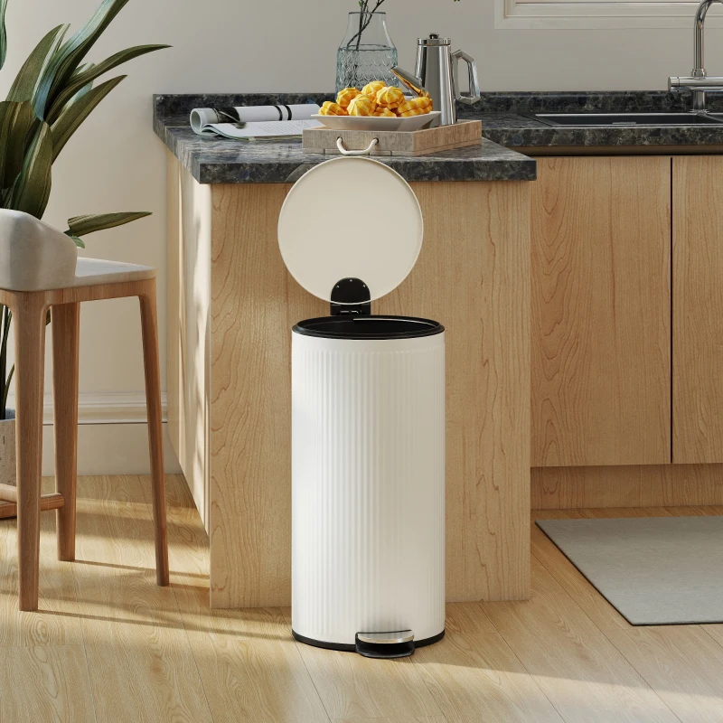 HOMCOM Mülleimer 30 L Treteimer mit Softclose-Deckel und Pedal, Inneneimer Metall, Schwarz, 36 x 30 x 60,5 cm