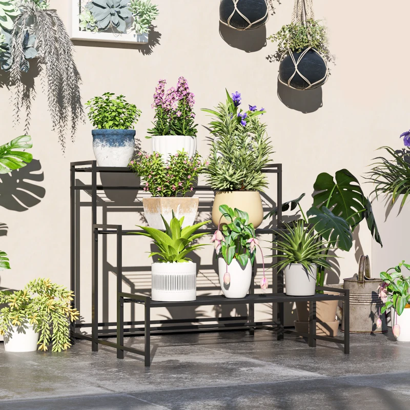Outsunny Soporte para Plantas de Tres Niveles con Diseño en Escalera y Estructura Metálica Resistente para Interior y Exterior