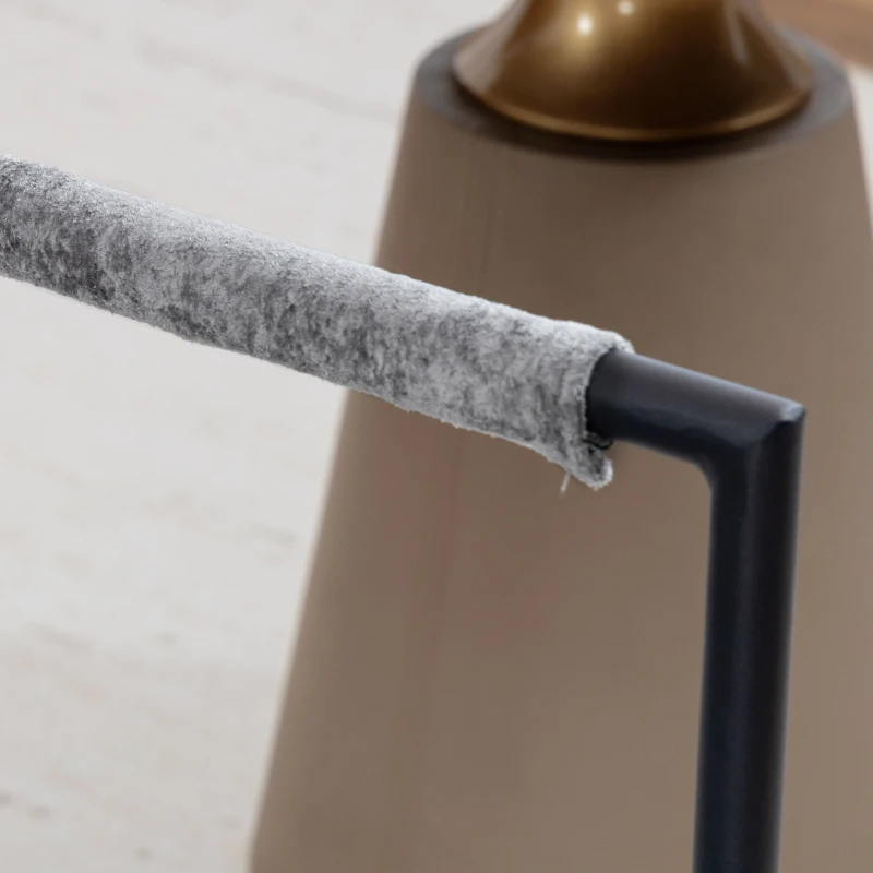 HOMCOM Poltrona da salotto, imbottita in velluto, seduta ampia e struttura in acciaio, 77x91x80cm, Grigio