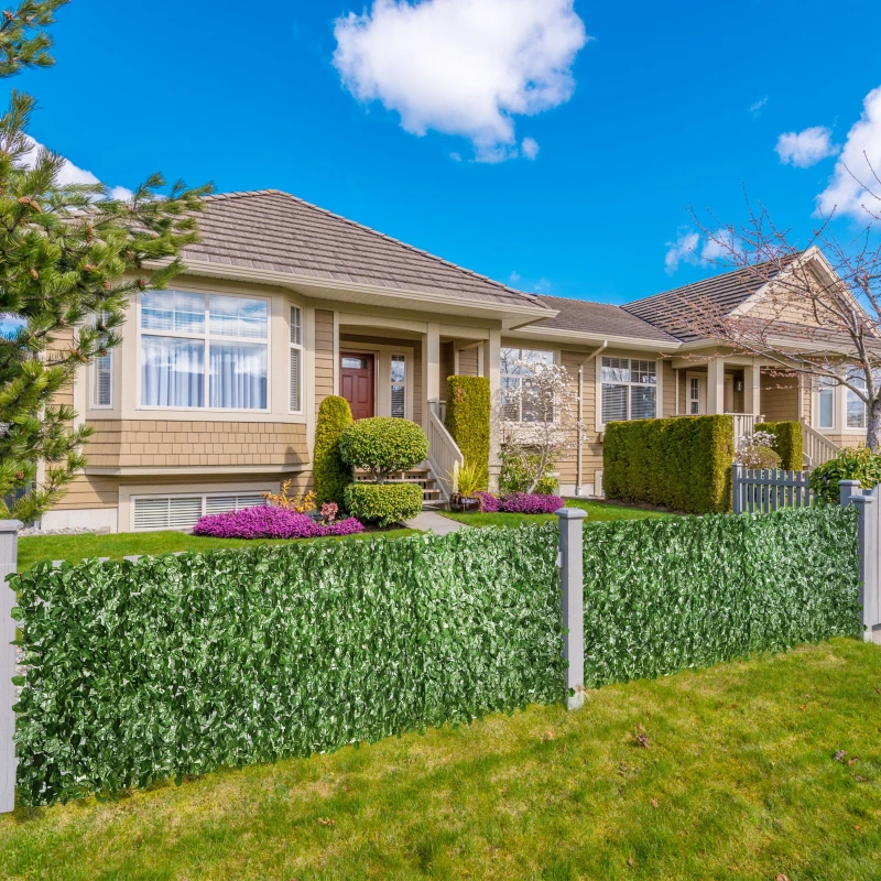 Outsunny Haie Artificiel Brise-Vue décoration Rouleau 3L x 1H m Feuillage réaliste Anti-UV Vert Foncé