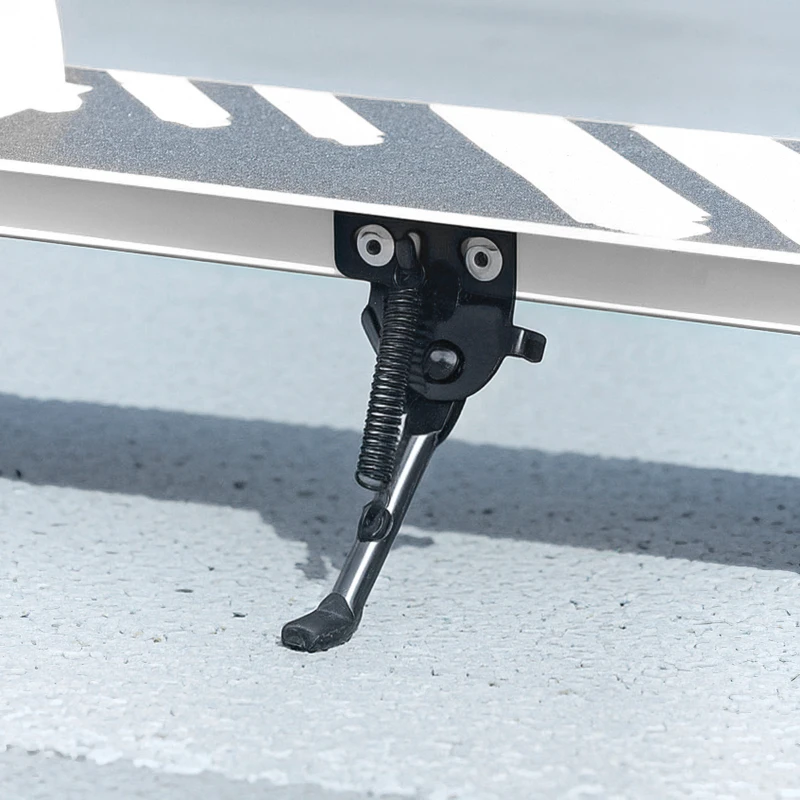 AIYAPLAY Scooter for Kids Ages 3-8, Folding Kick Scooter with Adjustable Handle, 2 Light up Wheels, Handbrake & Rear Brake, Gift for Girls and Boys, White