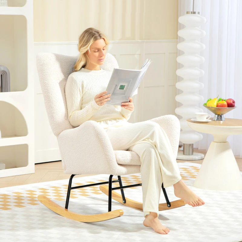 Fotel bujany z podłokietnikami, tkanina w kolorze kremowym