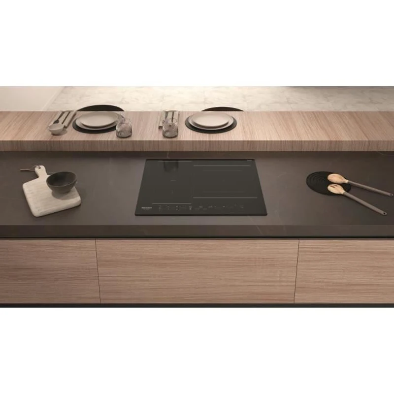 Table de cuisson induction - HOTPOINT - 3 zones - Zones modulables - L 59 x P 51 cm - HB2760BNE - 7200W total - Noir