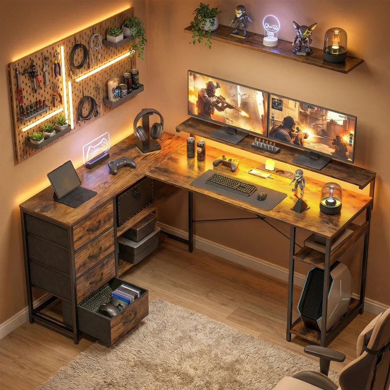 HOMCOM Mesa Gamer em L Escrivaninha com Tomada Integrada Iluminação LED 4 Gavetas Suporte para Monitor 155x110x91,4 cm Castanho