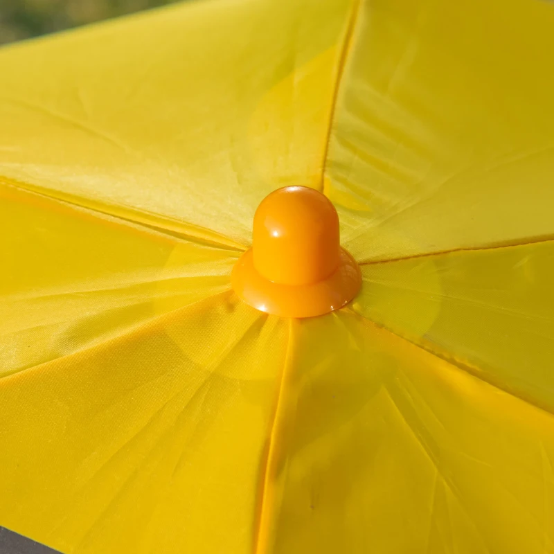 Outsunny Set de Grădină 4 Piese pentru Copii cu Model Tigru și Măsuță Rotundă, 2 Scaune Pliabile și o Umbrelă Reglabilă, Măsuță cu Scaune pentru Copii 3-6 Ani de Exterior, Galben