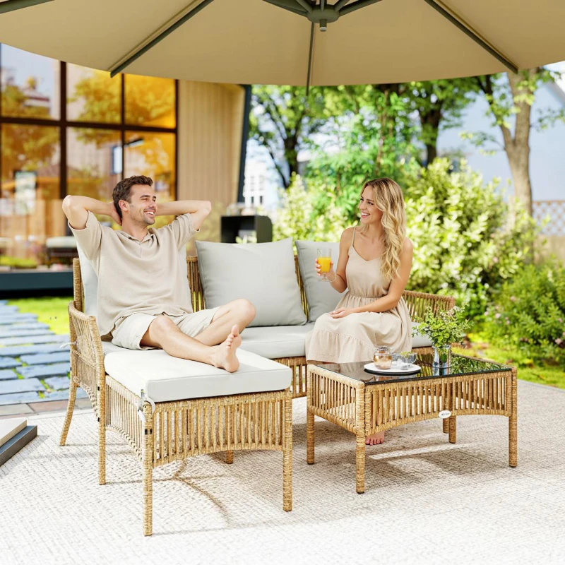 Outsunny Salon de jardin extérieur d'angle 4 places en résine tressée, canapé 2 places, chaise longue, table basse, crème