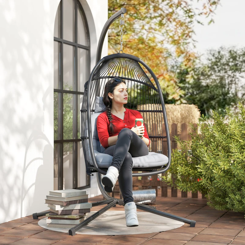 Outsunny Cadeira Suspensa Tipo Ovo com Estrutura, Cesta Dobrável Almofada e Apoio de Cabeça para Interior e Exterior Suporta 150 kg Cinzento