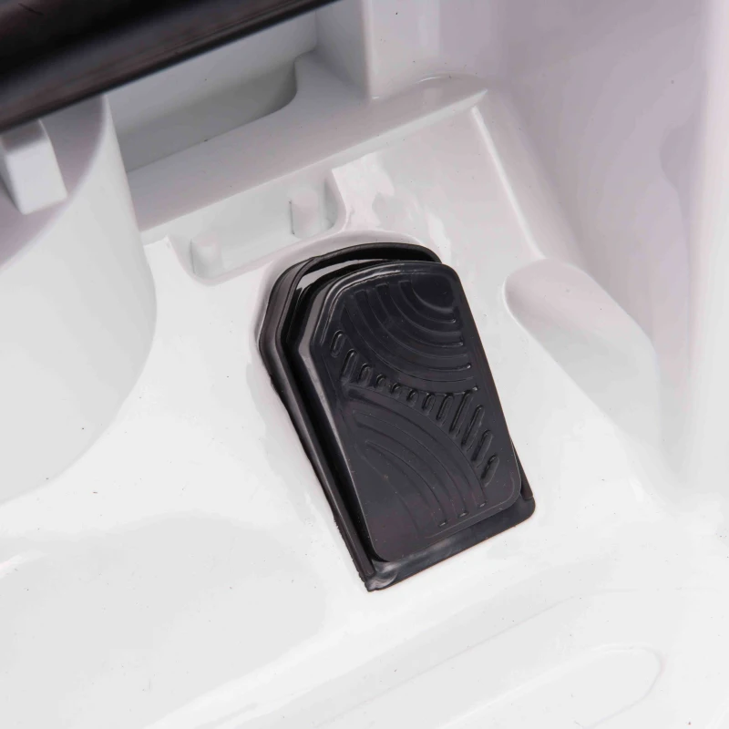 HOMCOM 12V Electric Car for Kids, Ride on Police Car with 2 Motors, Remote Control, Siren Flashing Lights, Suspension, USB, Auxiliary Wheels, Pull handle, for 3-6 Years, White