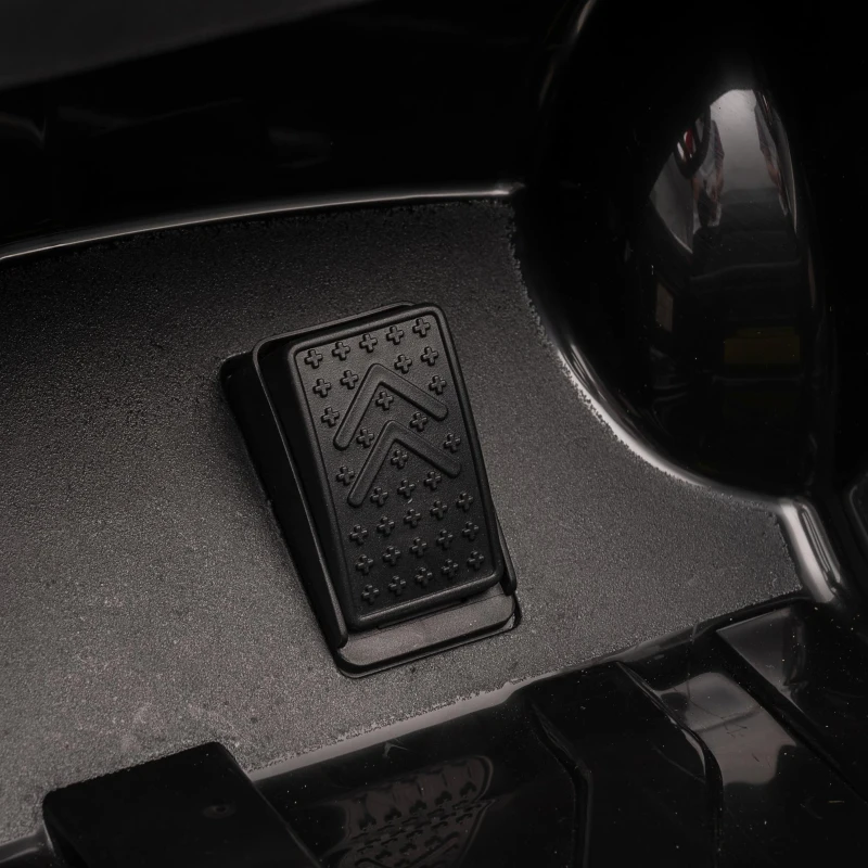 AIYAPLAY Coche Eléctrico para Niños de Policía para Niño de +3 Años 12V con Mando a Distancia 2,4G Luces Sirena Música Multicolor