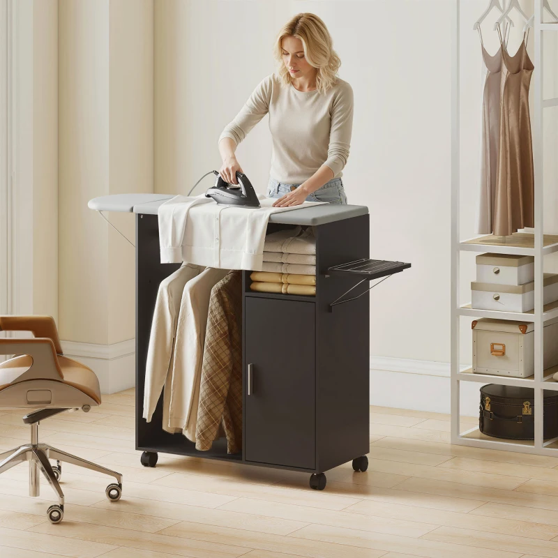 HOMCOM Meuble Planche à Repasser avec Surface Effet Lin, 3 Étagères en Cube et Rail, 127x42.5x99 cm, Noir