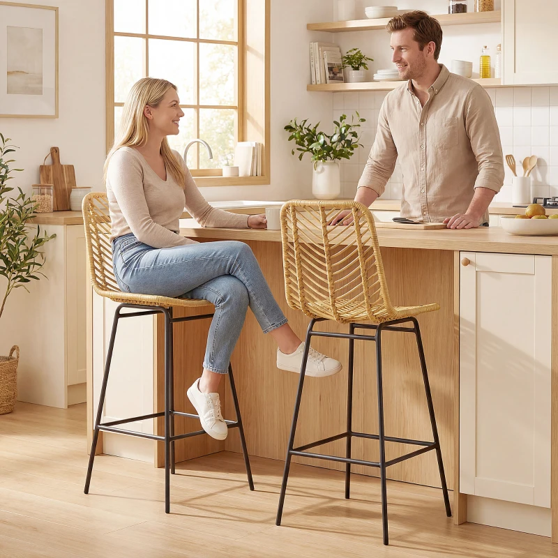 HOMCOM Lot de 2 tabourets de bar design bohème Hauteur 66 cm avec repose-pieds métal et rotin PE - naturel