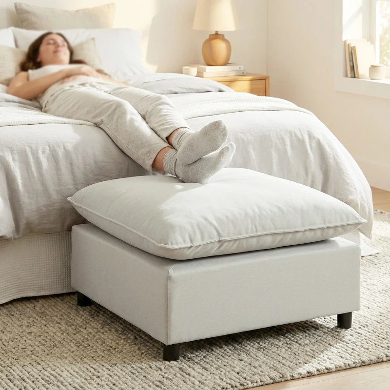 HOMCOM Reposapiés salón cuadrado, otomana con patas de plástico, puf para dormitorio, entrada, 75x75x40 cm, gris