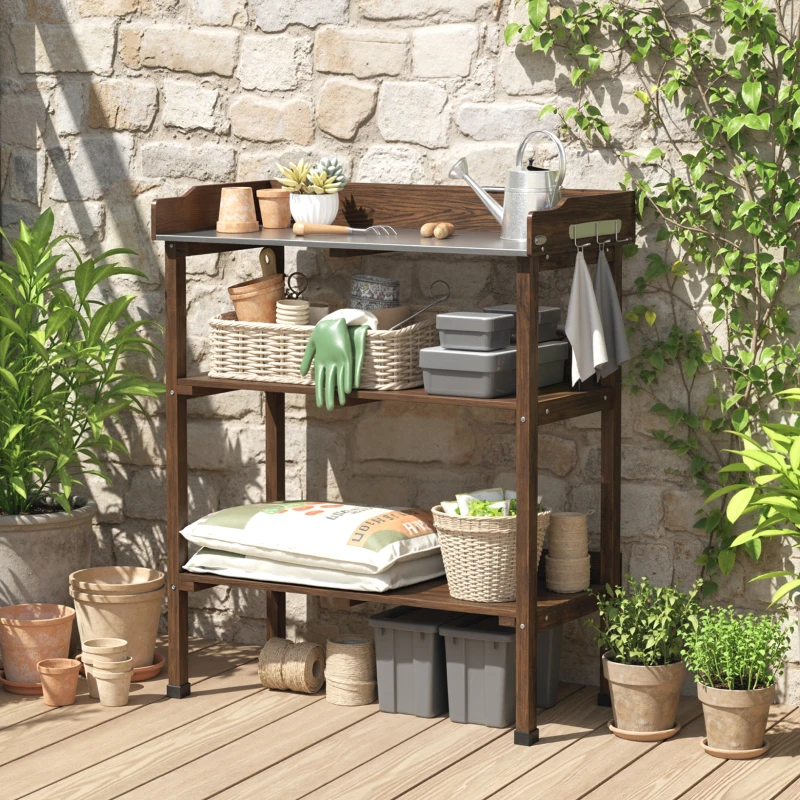 Outsunny Masă de grădină din lemn cu suprafață metalică, rafturi și cârlige pentru grădină, terasă 76x37x89 cm Carbonizat