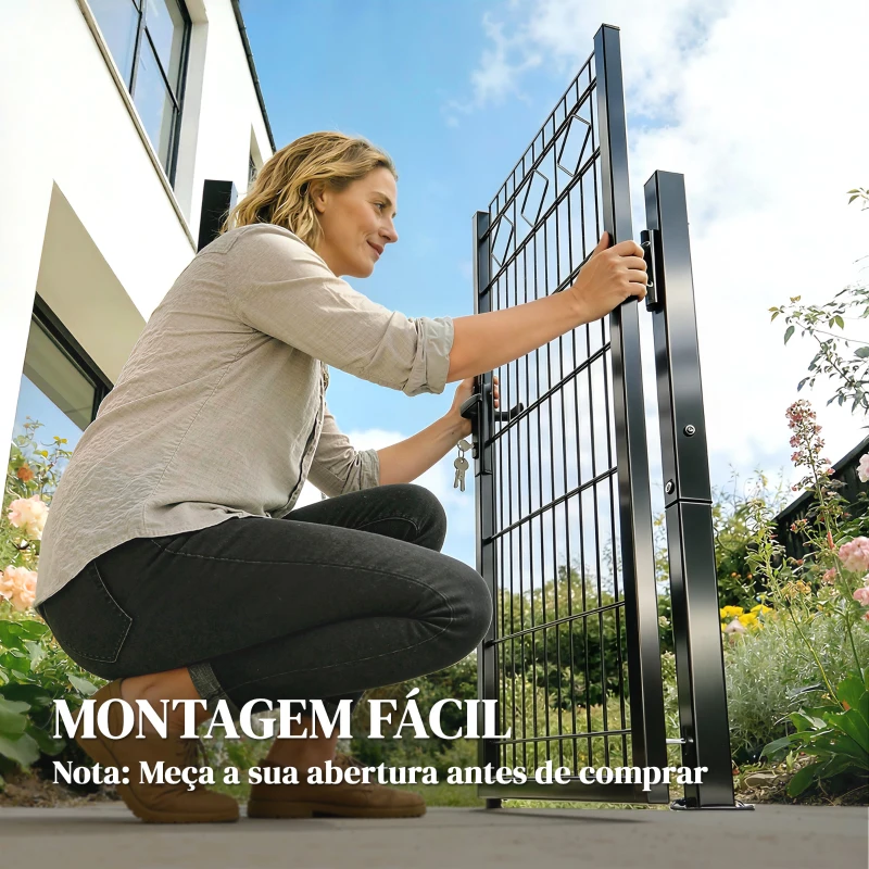 Outsunny Porta de Jardim 100x131 cm em Metal Galvanizado com Fechadura Chaves Maçaneta e 2 Postes Cinzento Escuro
